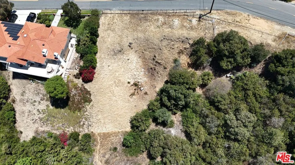 14 Bronco Dr. Rancho Palos Verdes, CA 90275
