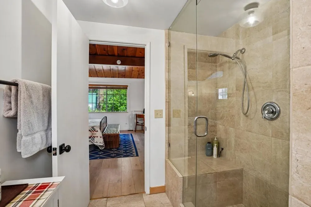 26011 Hemstreet Place Idyllwild, CA 92549