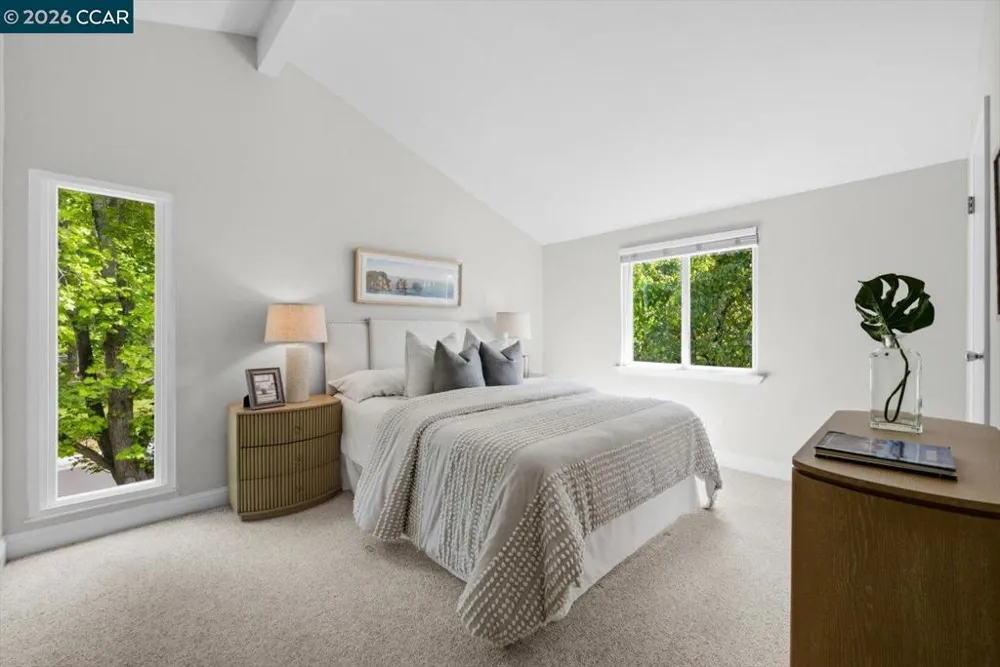 599 Mt Dell Dr Clayton, CA 94517
