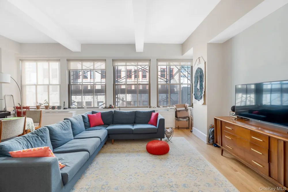 130 W 30th Street #14B New York (Manhattan), NY 10001