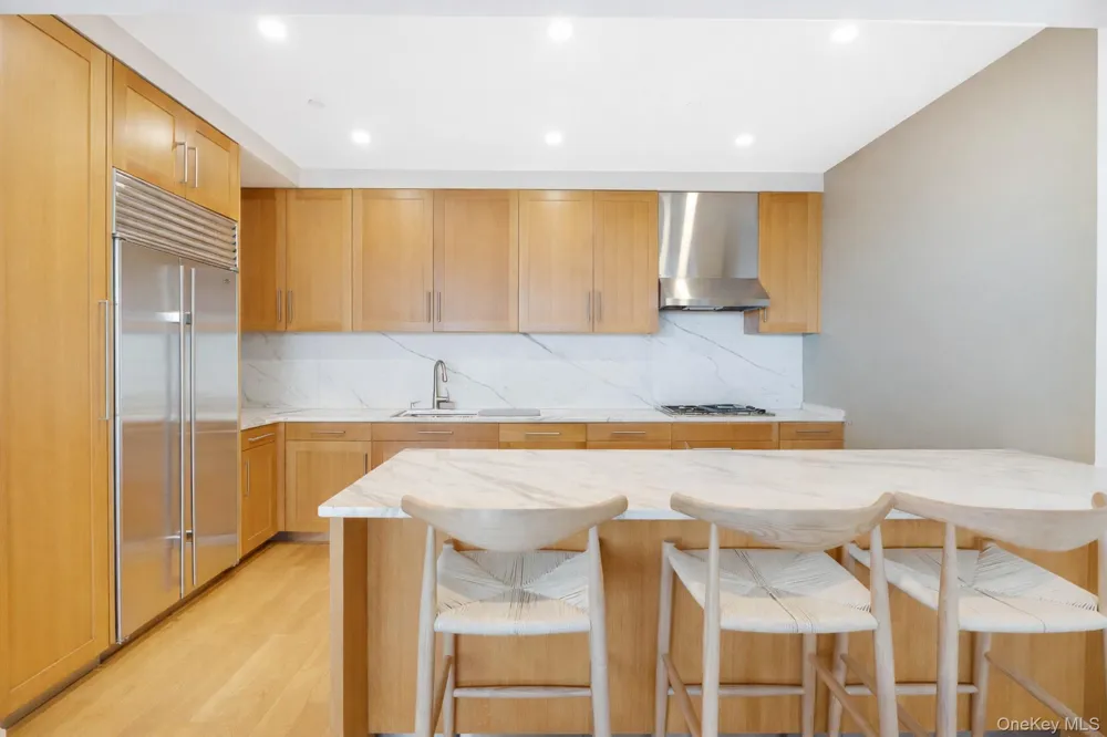 130 W 30th Street #14B New York (Manhattan), NY 10001