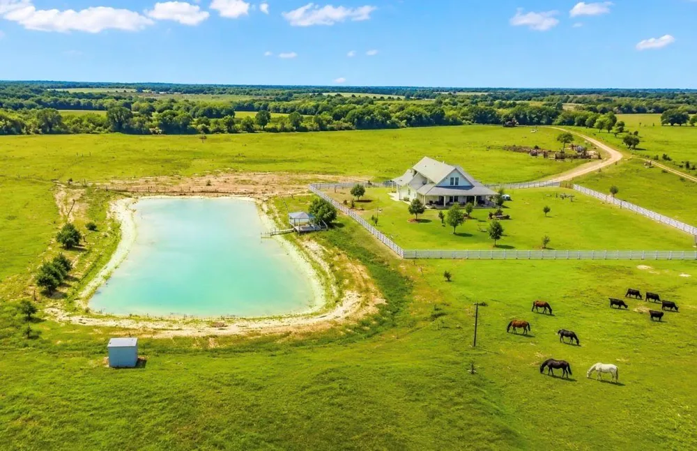 1048 11th Street Garwood, TX 77470