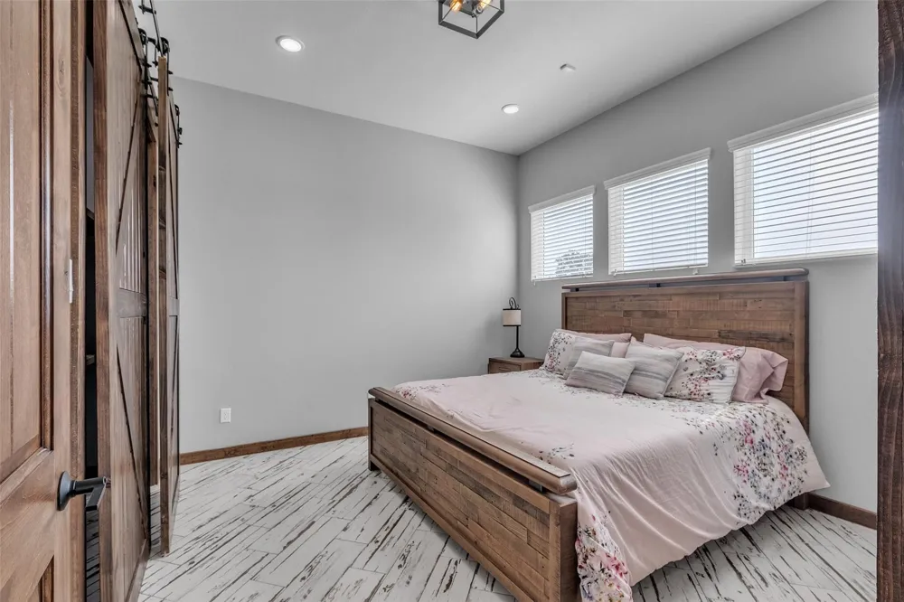 1048 11th Street Garwood, TX 77470