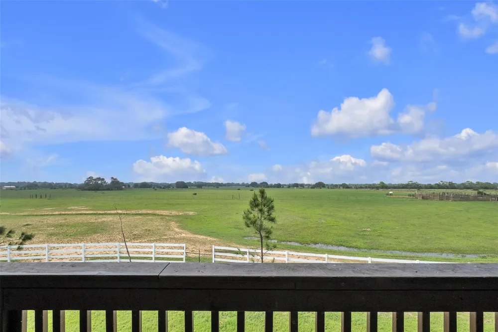 1048 11th Street Garwood, TX 77470