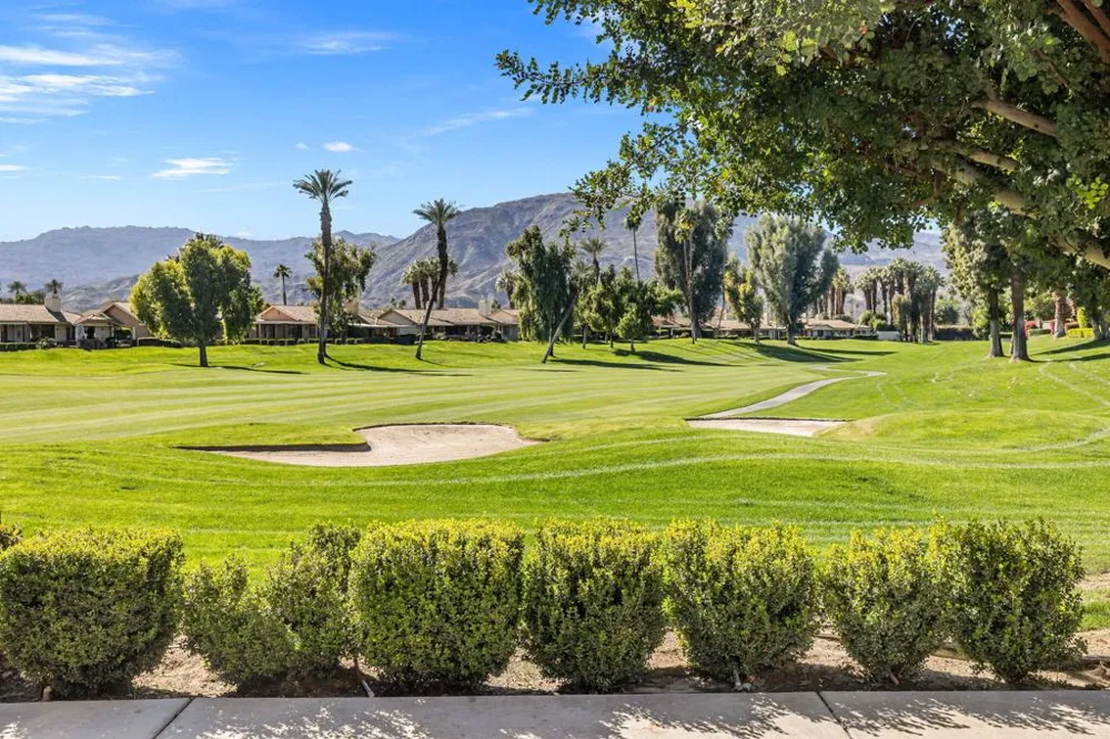 179 Gran Via Palm Desert, CA 92260