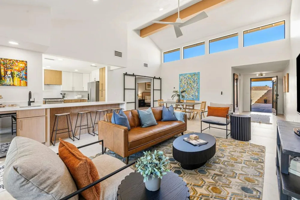 179 Gran Via Palm Desert, CA 92260