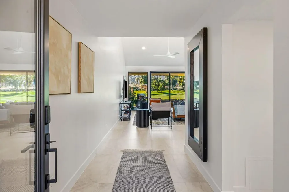 179 Gran Via Palm Desert, CA 92260