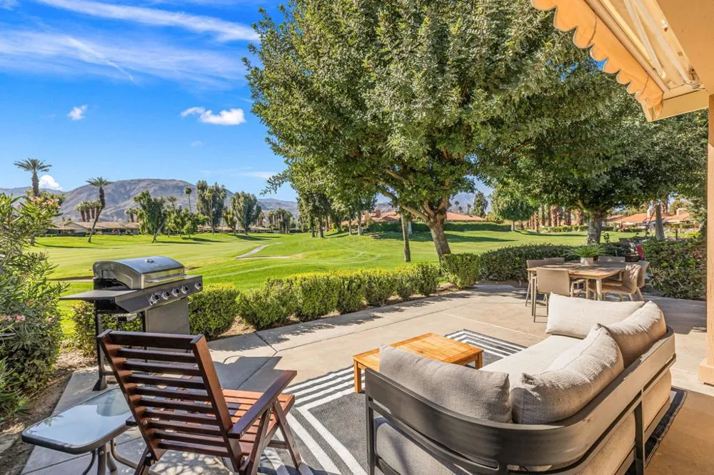 179 Gran Via Palm Desert, CA 92260