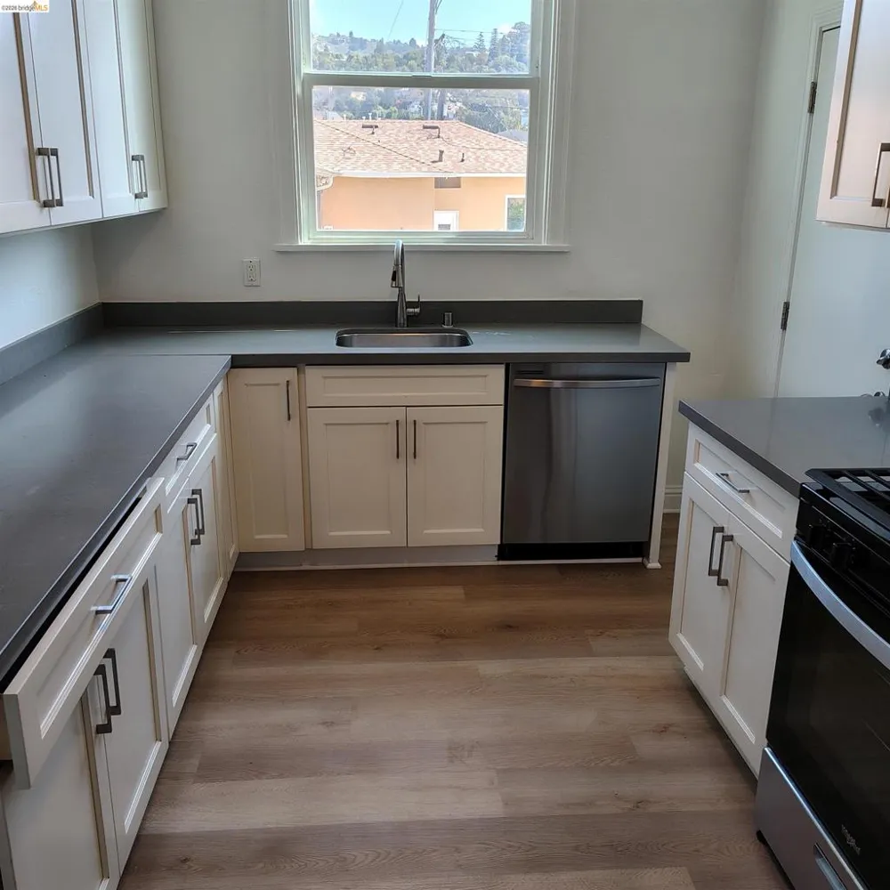 2684 73rd Avenue Oakland, CA 94605