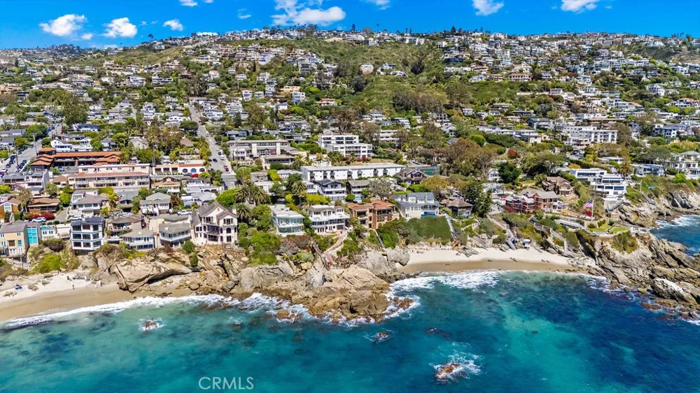 240 Moss #4 Laguna Beach, CA 92651