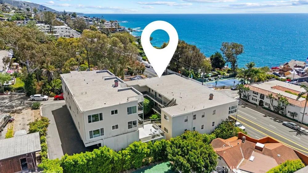 240 Moss #4 Laguna Beach, CA 92651