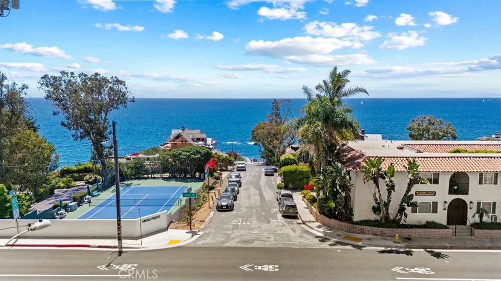 240 Moss #4 Laguna Beach, CA 92651