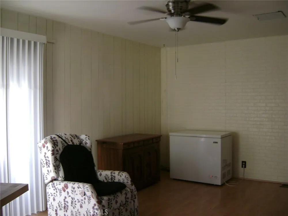 30710 Palmetto Palm Homeland, CA 92548