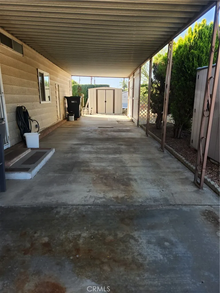 30710 Palmetto Palm Homeland, CA 92548