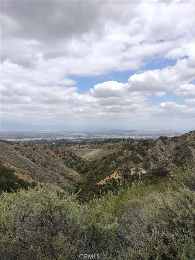 MABEY CANYON Unincorporated, CA 92882