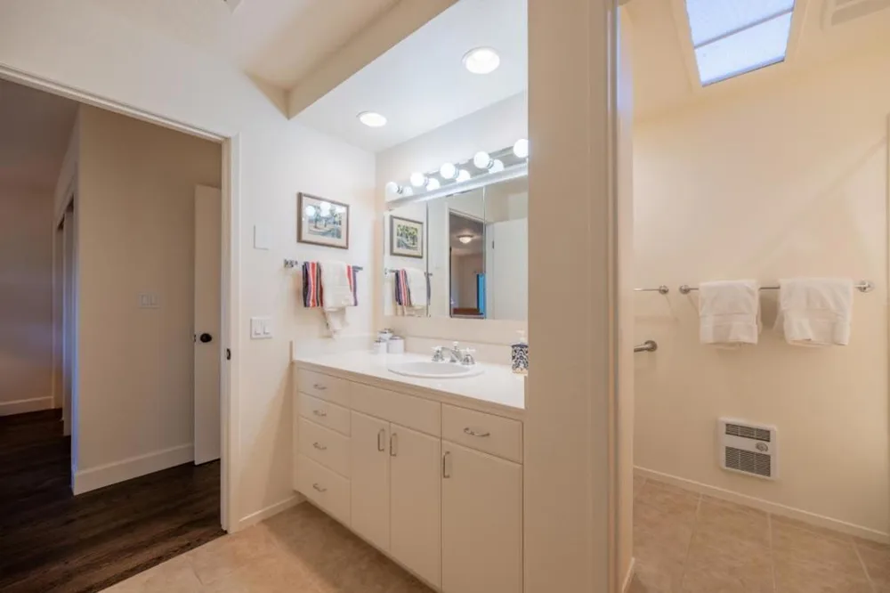 130 Del Mesa Carmel Carmel, CA 93923