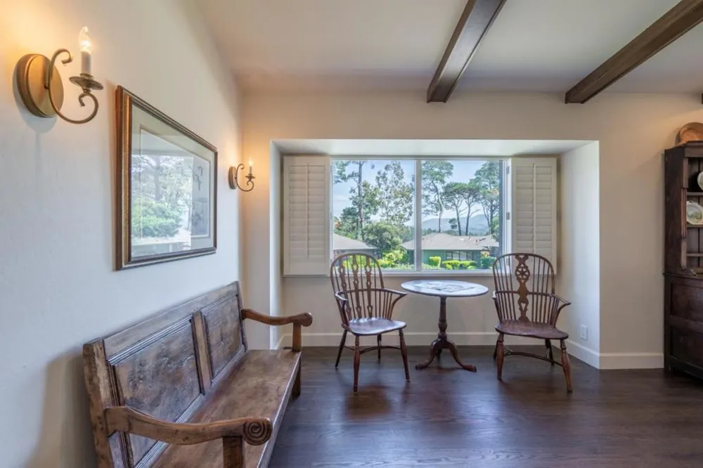 130 Del Mesa Carmel Carmel, CA 93923