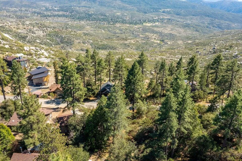 Deer Foot Lane Idyllwild, CA 92549