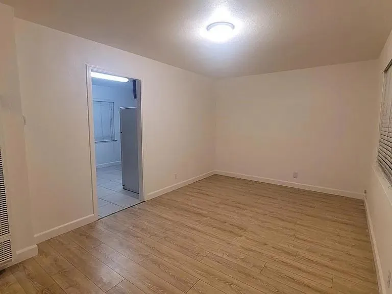 1120 Locust Street San Jose, CA 95110
