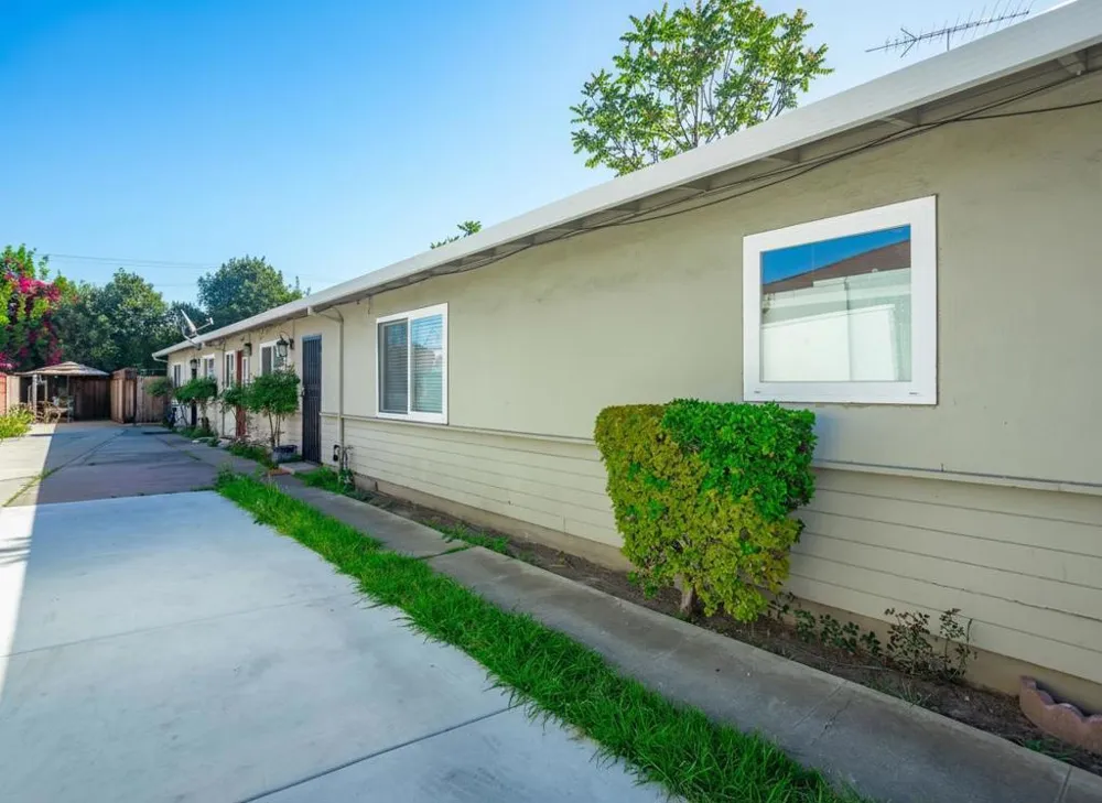 1120 Locust Street San Jose, CA 95110