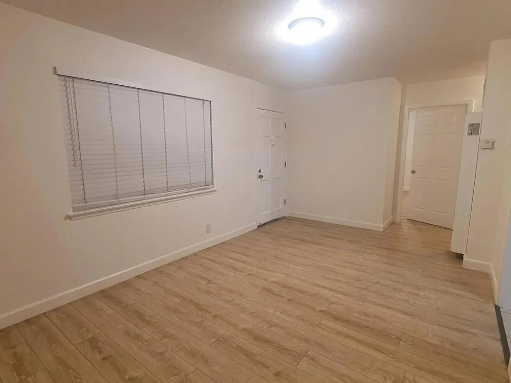 1120 Locust Street San Jose, CA 95110