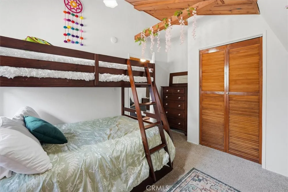 1725 Matterhorn Pine Mountain Club, CA 93222