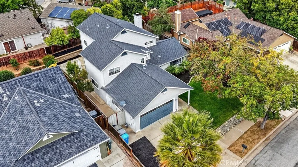 1395 3rd St. Gilroy, CA 95020