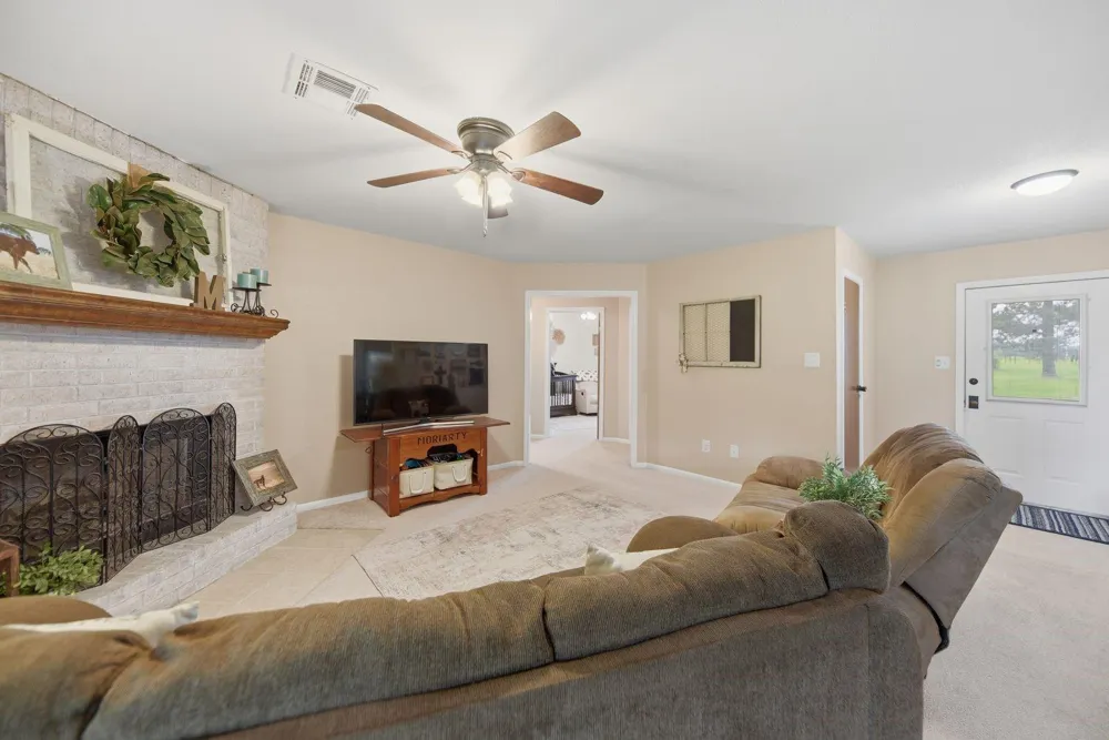 20359 Fm 1791 Road Richards, TX 77873
