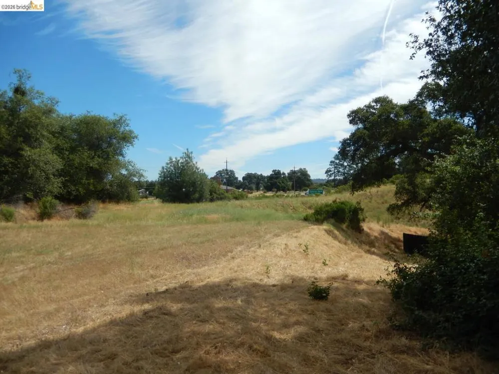512 Crazy Horse CT Cameron Park, CA 95682