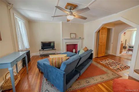 11 Kemble Avenue