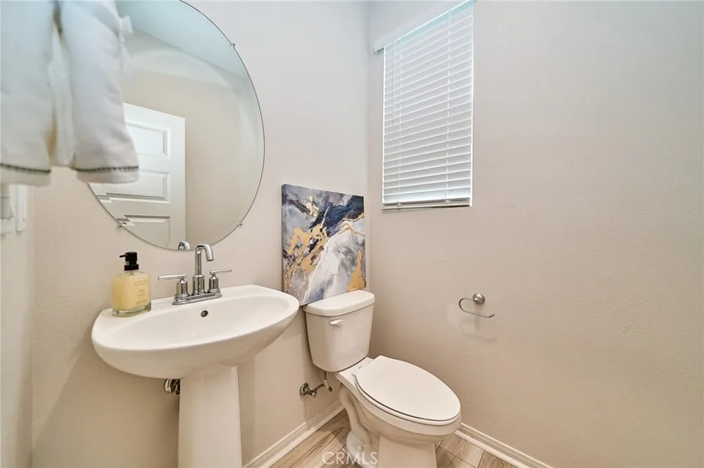 1672 Cayton West Covina, CA 91790