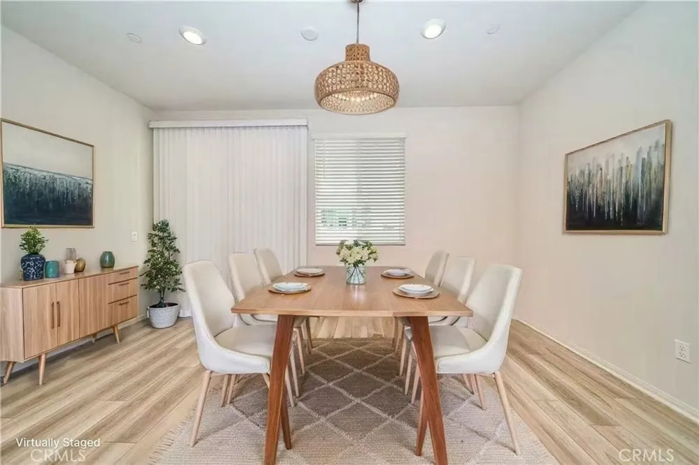 1672 Cayton West Covina, CA 91790