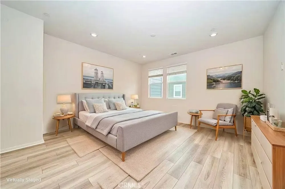1672 Cayton West Covina, CA 91790