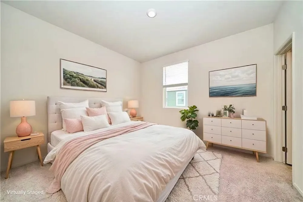 1672 Cayton West Covina, CA 91790