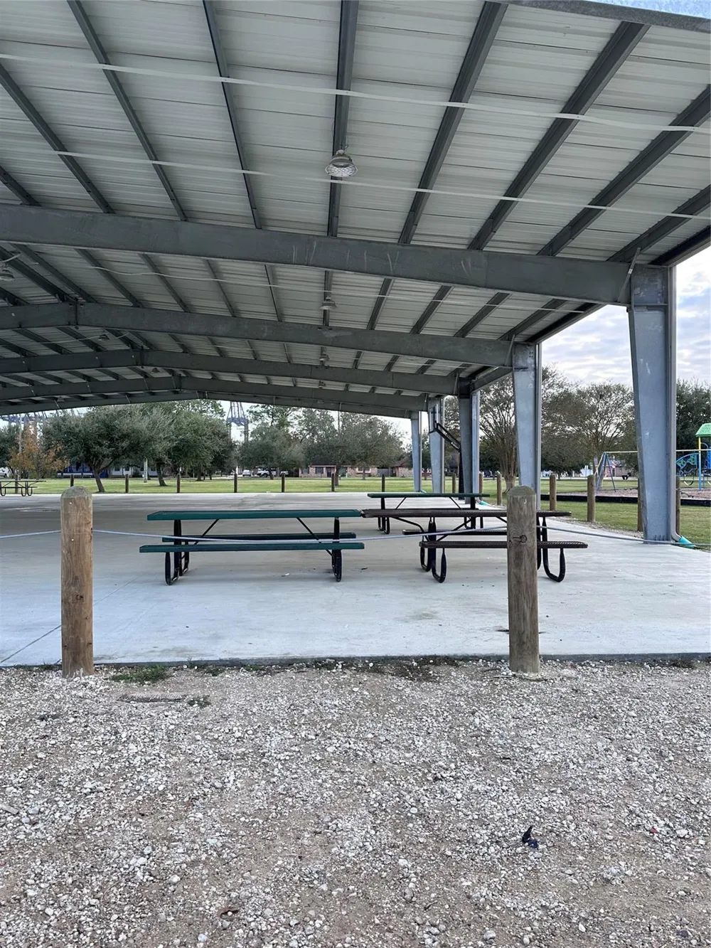 2 Shoreacres Circle La Porte, TX 77571