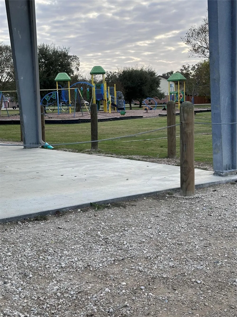 2 Shoreacres Circle La Porte, TX 77571