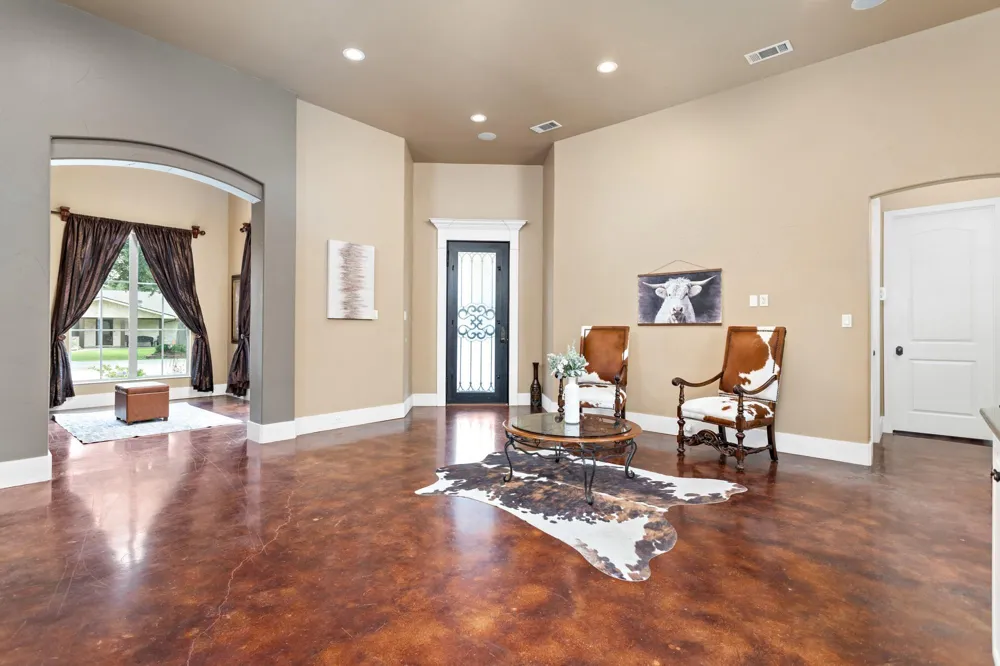 216 Berwick Bridge City, TX 77611