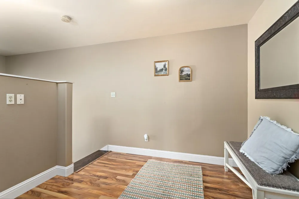 216 Berwick Bridge City, TX 77611