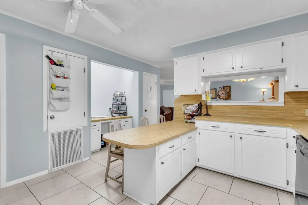 292 Private Road 8264 Woodville, TX 75979