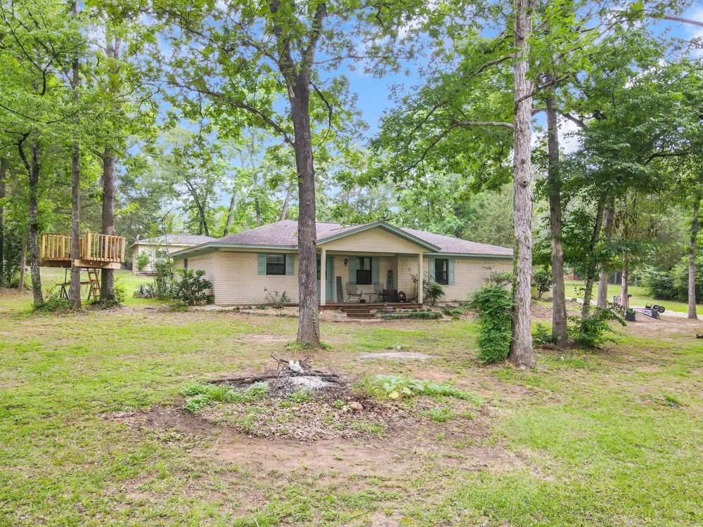 292 Private Road 8264 Woodville, TX 75979