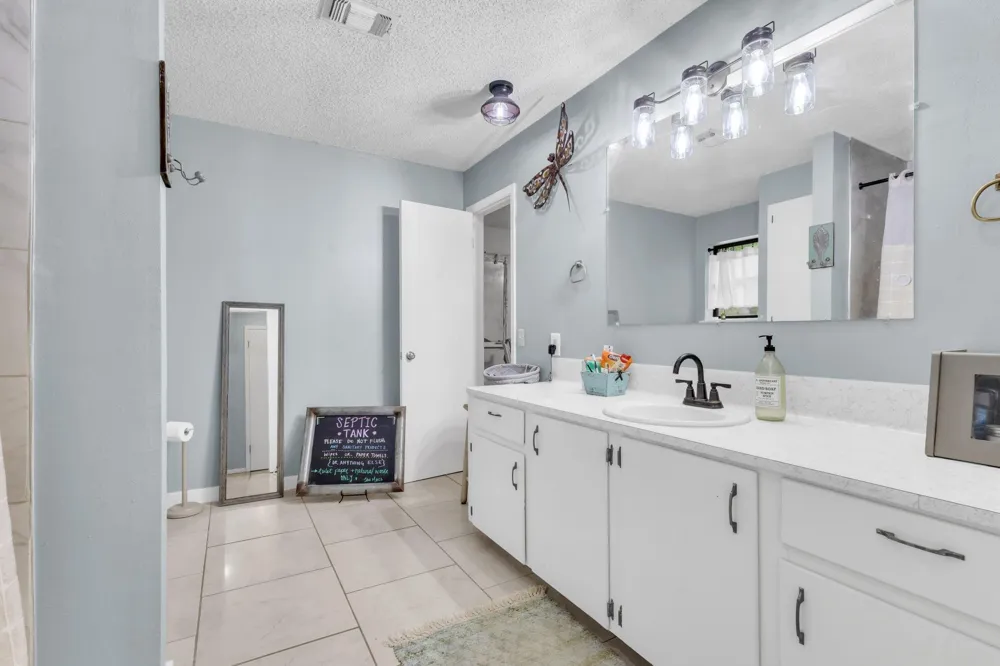 292 Private Road 8264 Woodville, TX 75979