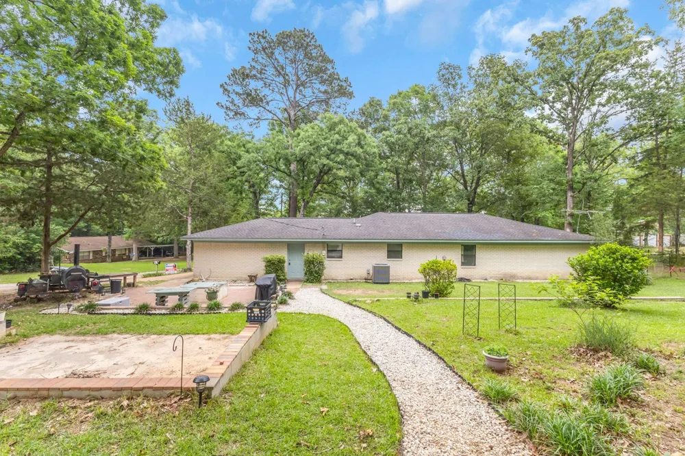 292 Private Road 8264 Woodville, TX 75979