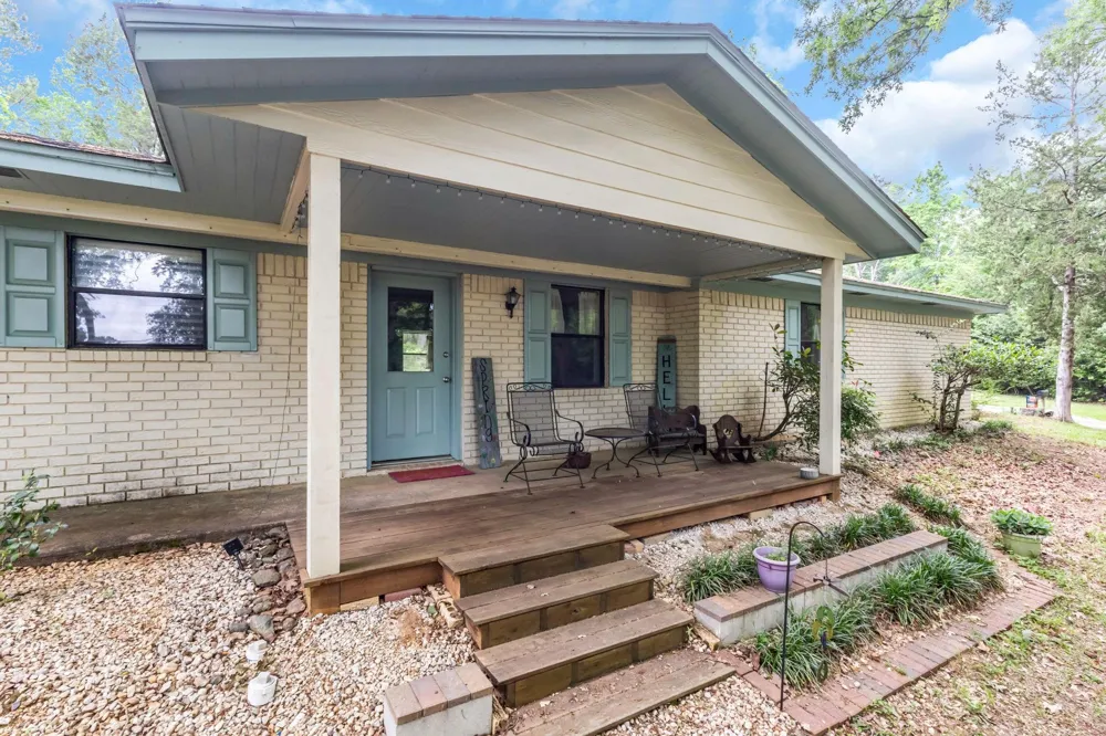 292 Private Road 8264 Woodville, TX 75979