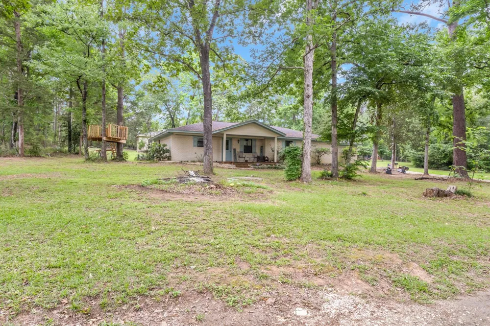 292 Private Road 8264 Woodville, TX 75979