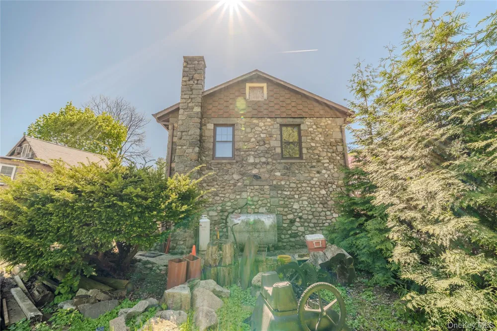 26 Rock Street Cold Spring, NY 10516