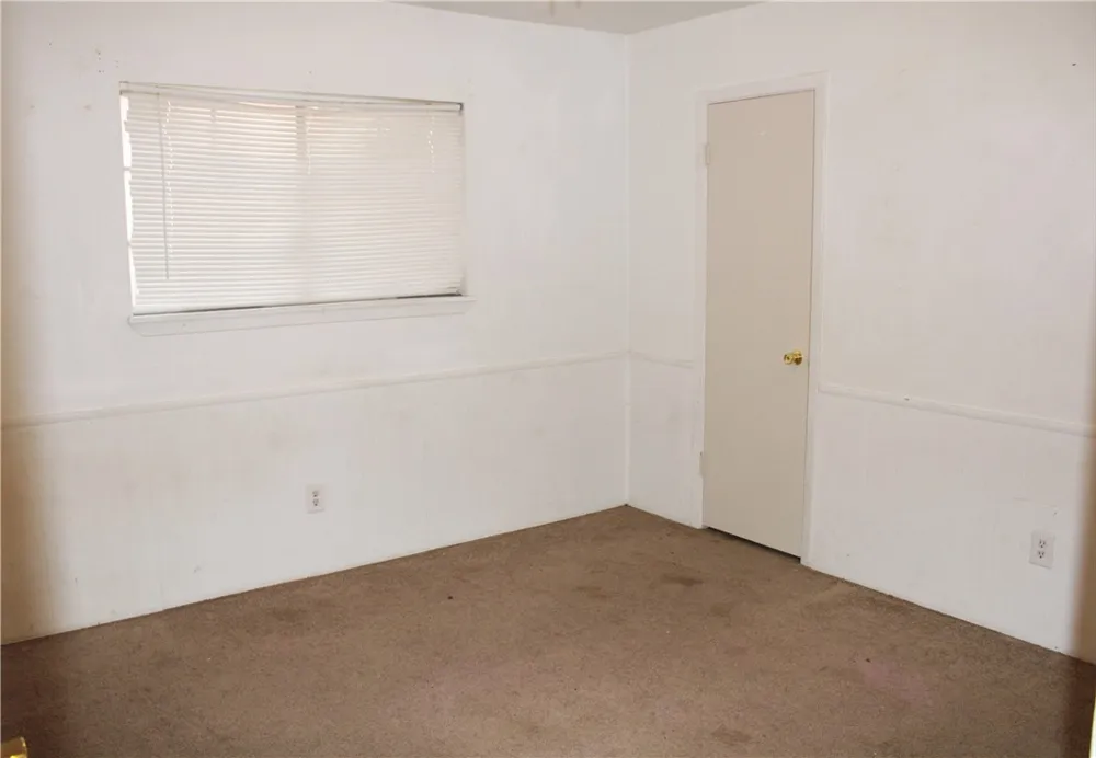 300 S Pasadena Drive Kingsville, TX 78363