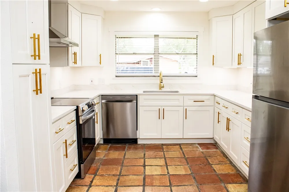 3722 Pope Drive Corpus Christi, TX 78411