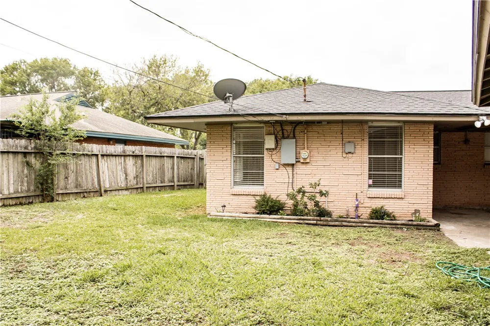 3722 Pope Drive Corpus Christi, TX 78411