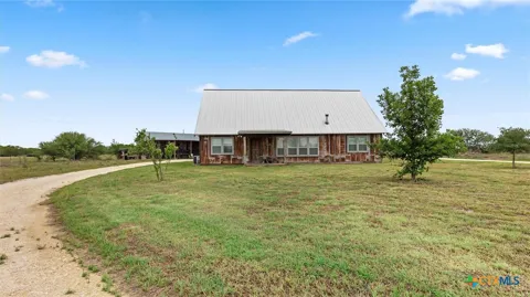 707 Creek Road