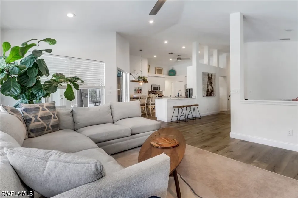 Burnt Sienna Circle Naples, FL 34109